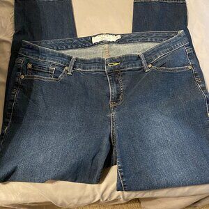 Dark Wash Taper Leg Jeans